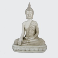 Grote thaise boeddha beeld voor